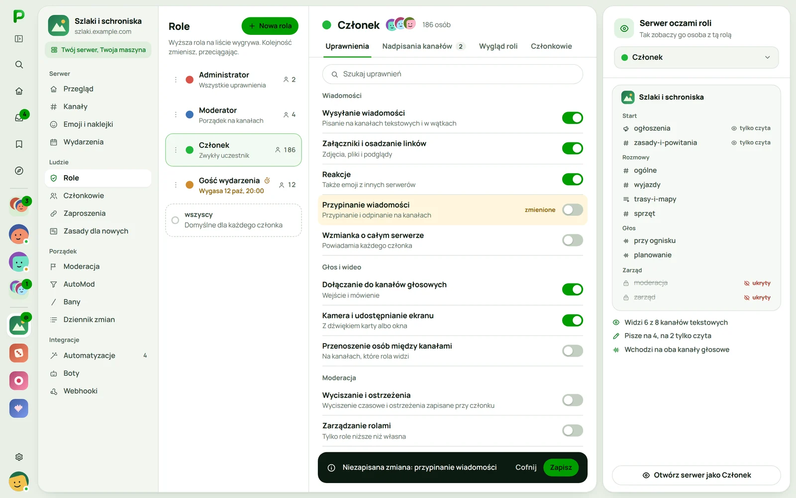 Plazer: role na serwerze społeczności