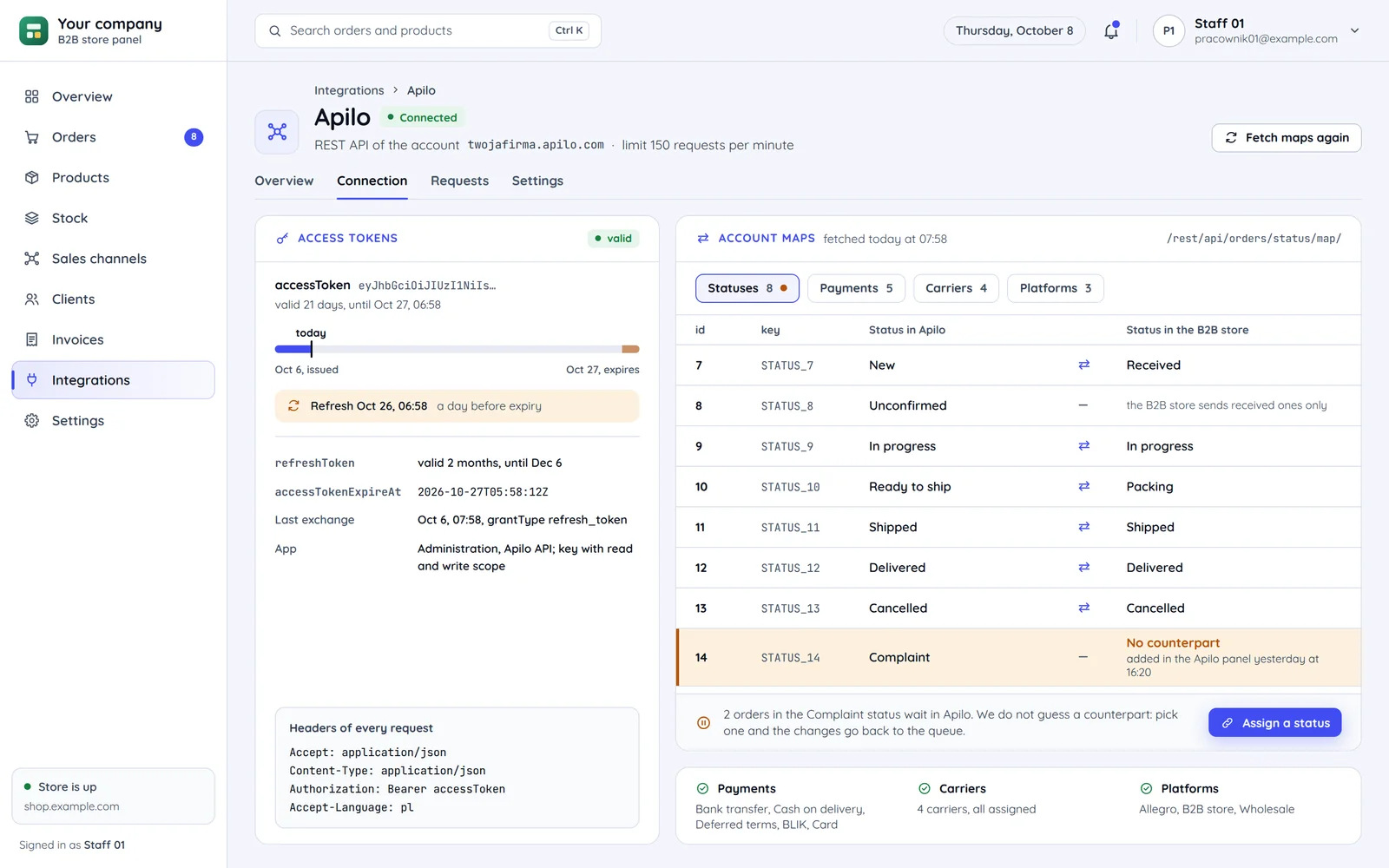 The Apilo connection in a B2B store panel: an access token valid for 21 days with a refresh a day before expiry, the refresh token, the account's status map with one status without a counterpart and the headers of every request