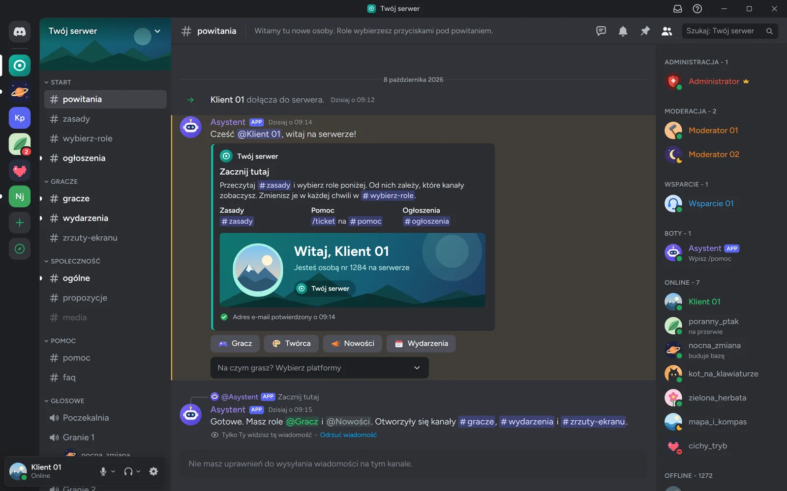Serwer Discord z powitaniem bota w embedzie i przyciskami wyboru ról