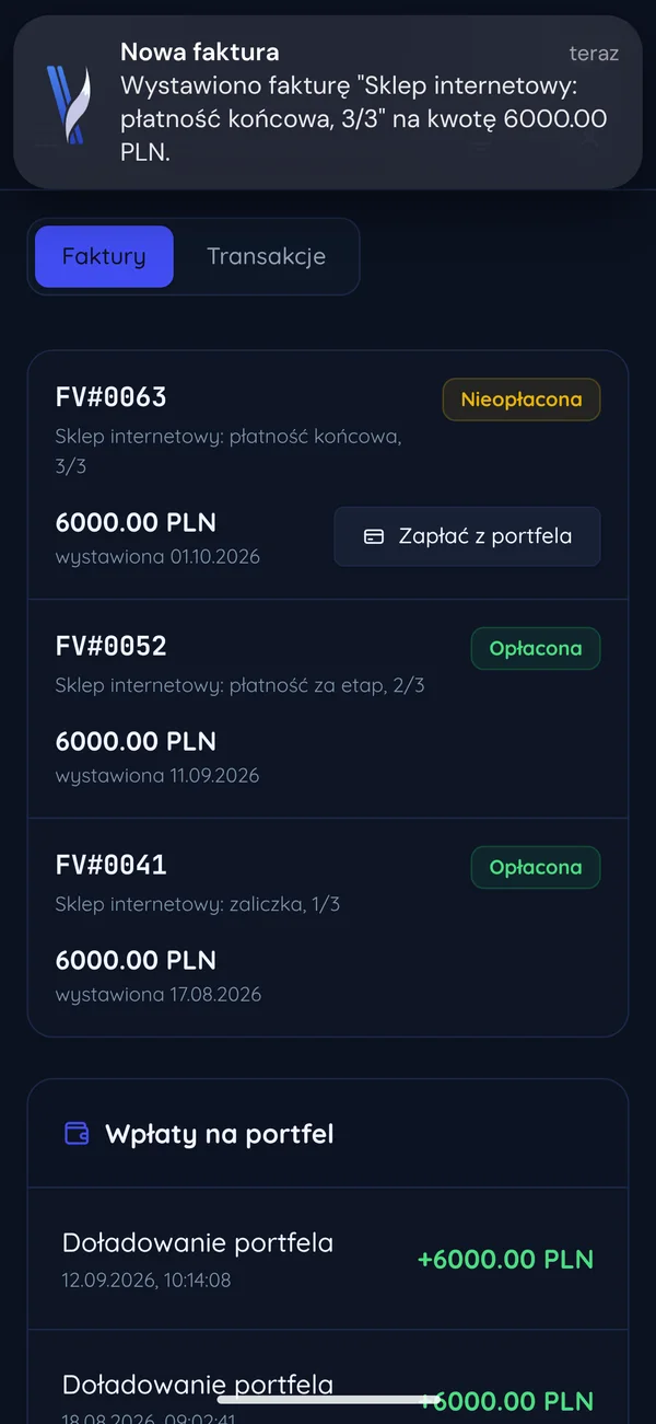 Przykładowy ekran na telefonie: powiadomienie o nowej fakturze za płatność końcową sklepu nad listą faktur projektu