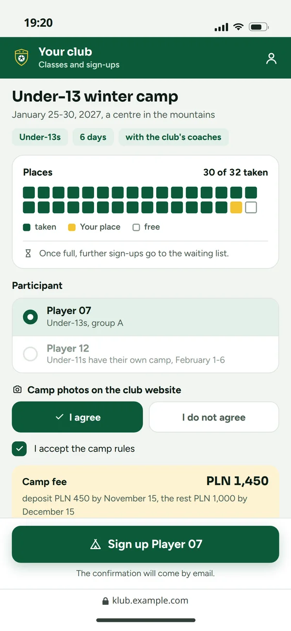 Sign-up for the Under-13 winter camp: 30 of 32 places taken, a waiting list once full, photo consent and the camp fee